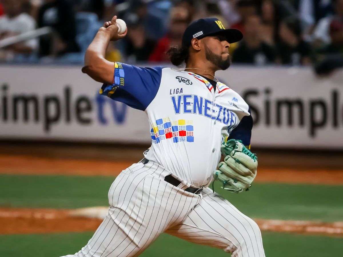 Norwith Gudiño se une a Sultanes de Monterrey para reforzar el equipo