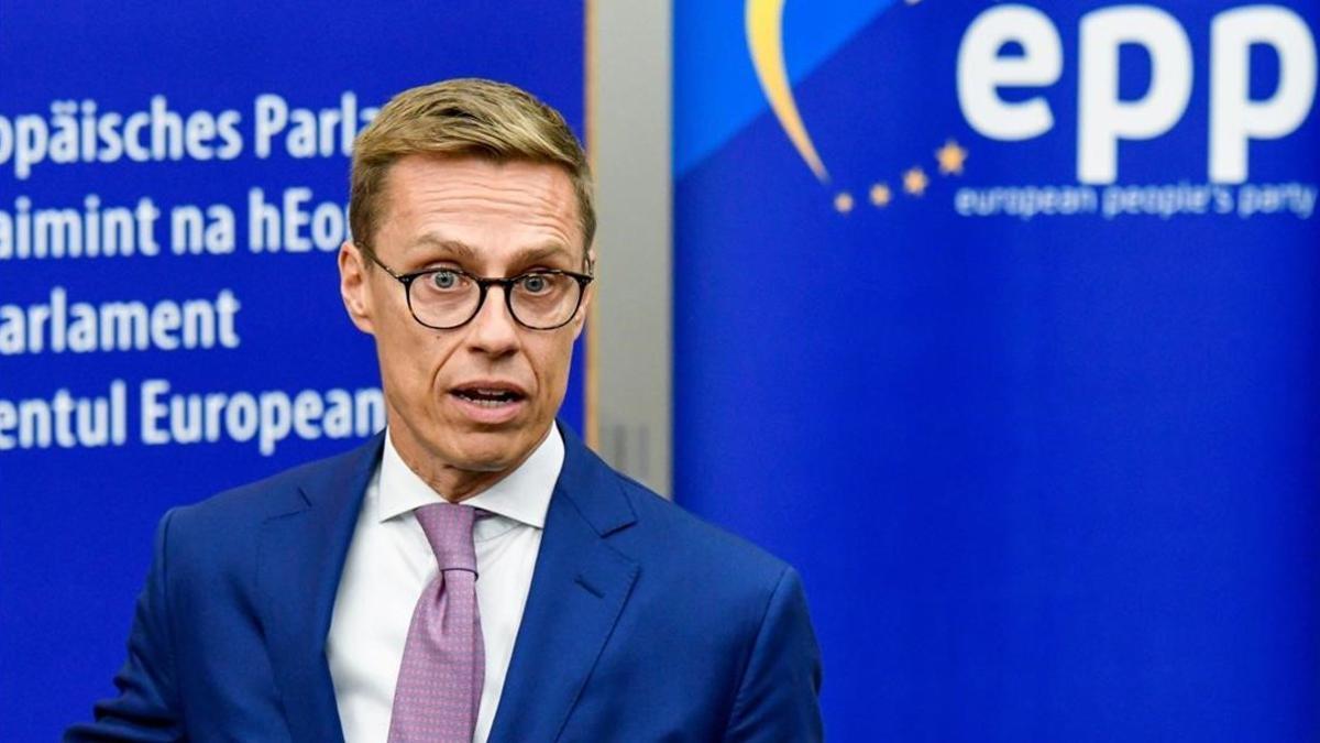 Alexander Stubb, el candidato conservador, se impone en las elecciones presidenciales de Finlandia por un estrecho margen