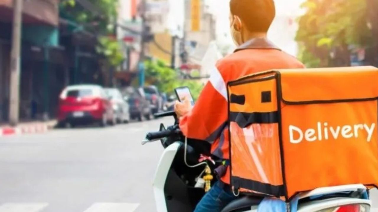 El Gobierno nacional establece un recargo del 1% en el servicio de delivery como parte de su regulación.