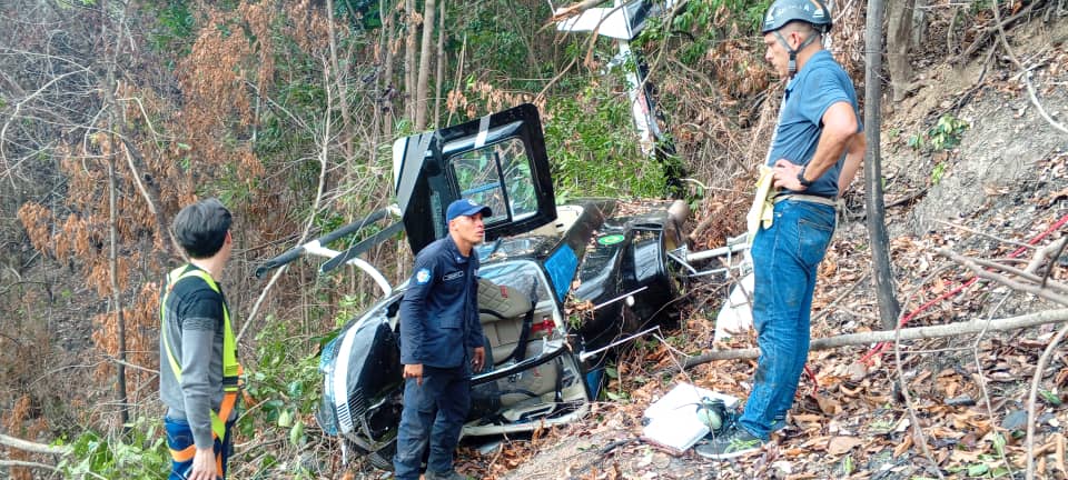 Helicóptero de Corpoelec cae en Mérida pero ocupantes salen ilesos