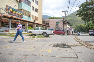 Vecinos y Comerciantes solicitan rehabilitación de Calle Girardot en La Asunción