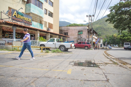 Vecinos y Comerciantes solicitan rehabilitación de Calle Girardot en La Asunción