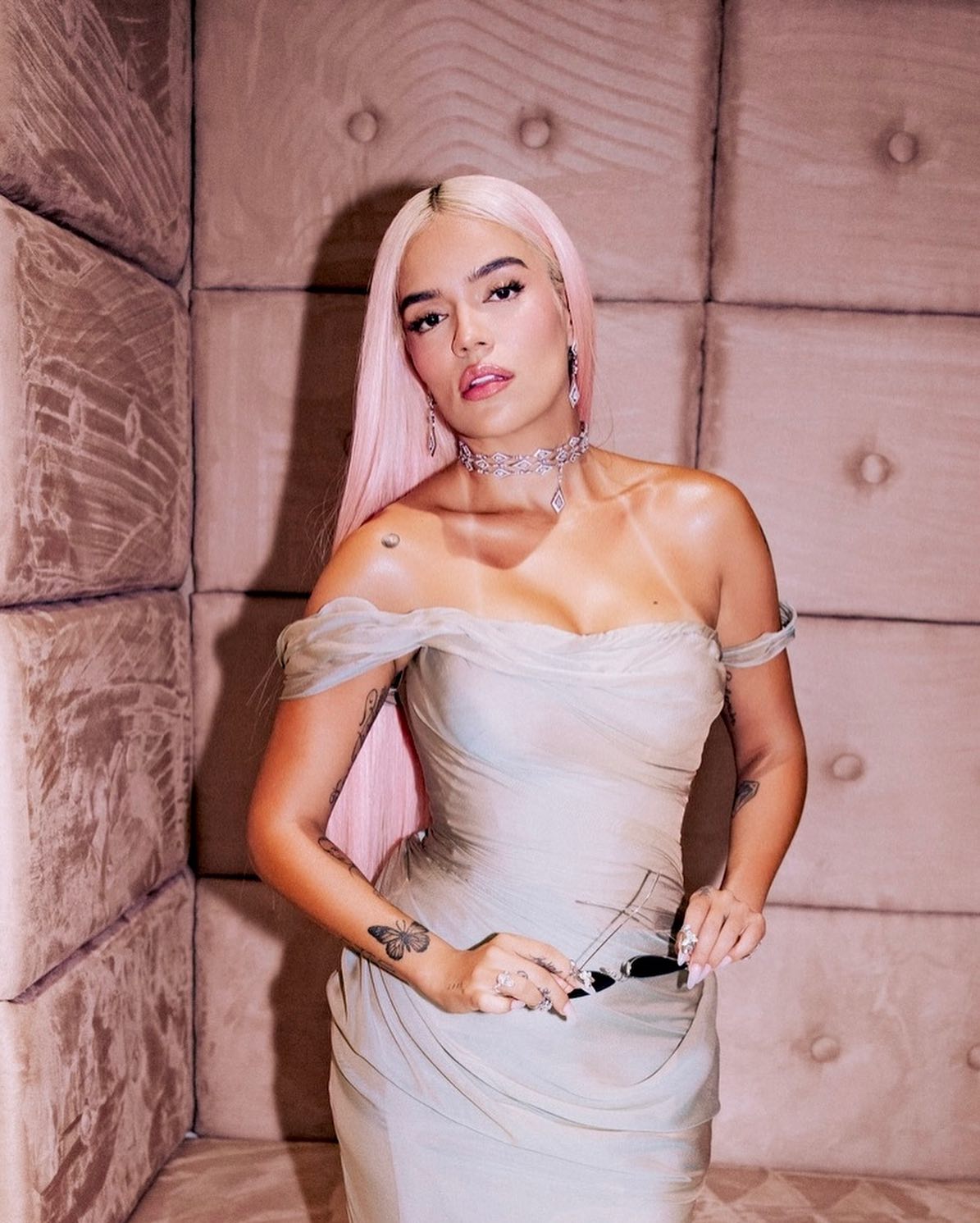 Karol G es reconocida como la Mujer del Año por Billboard