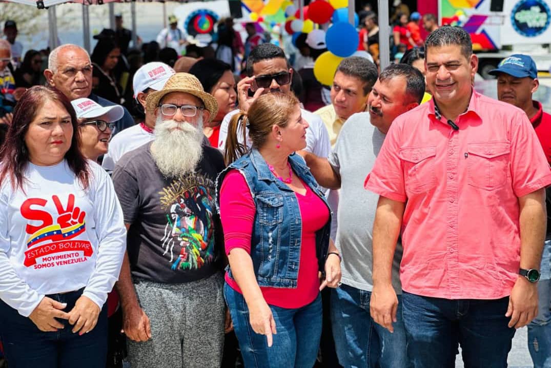 Bolívar comienza el proceso de inscripción en la Gran Misión Viva Venezuela, ¡Mi amada patria!