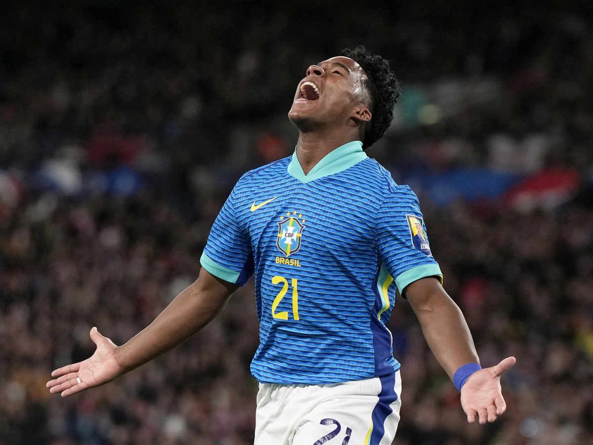 El momento histórico de Endrick anotando en Wembley.