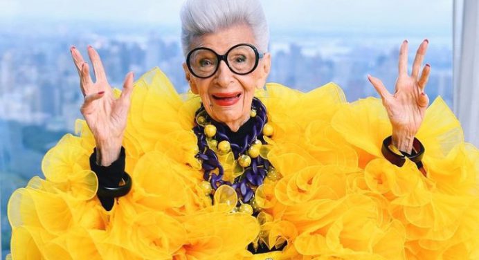 Fallece a los 102 años Iris Apfel, la icónica diseñadora de interiores y referente de estilo