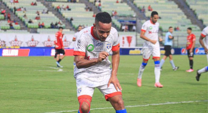 El rendimiento de Juan Camilo Zapata causó problemas al Caracas FC