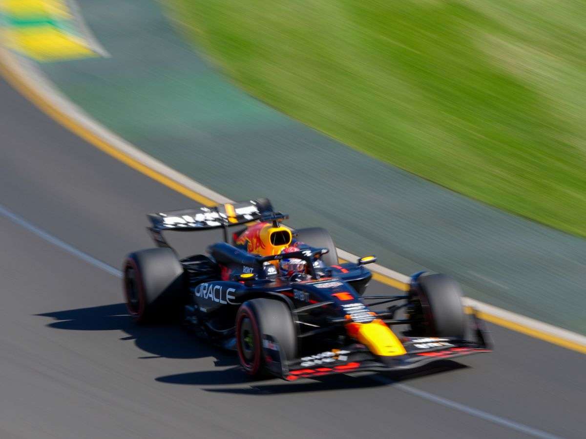 Max Verstappen consigue la pole position en el Gran Premio de Australia.