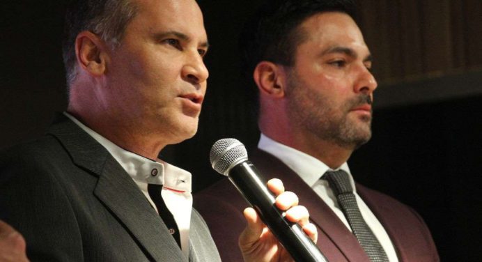 Omar Vizquel, el flamante embajador de la Liga Mayor, promete representar al máximo nivel del deporte.