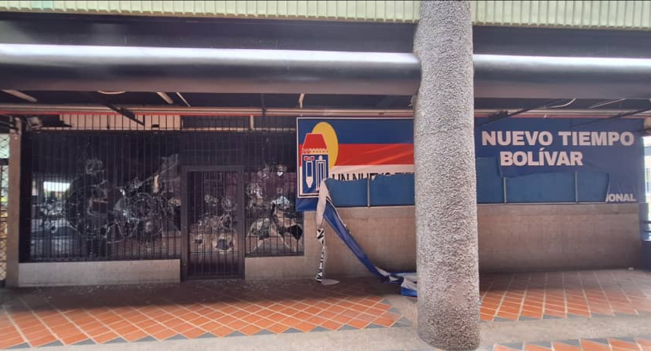 Denuncia de UNT: sede en Bolívar sufrió acto de violencia