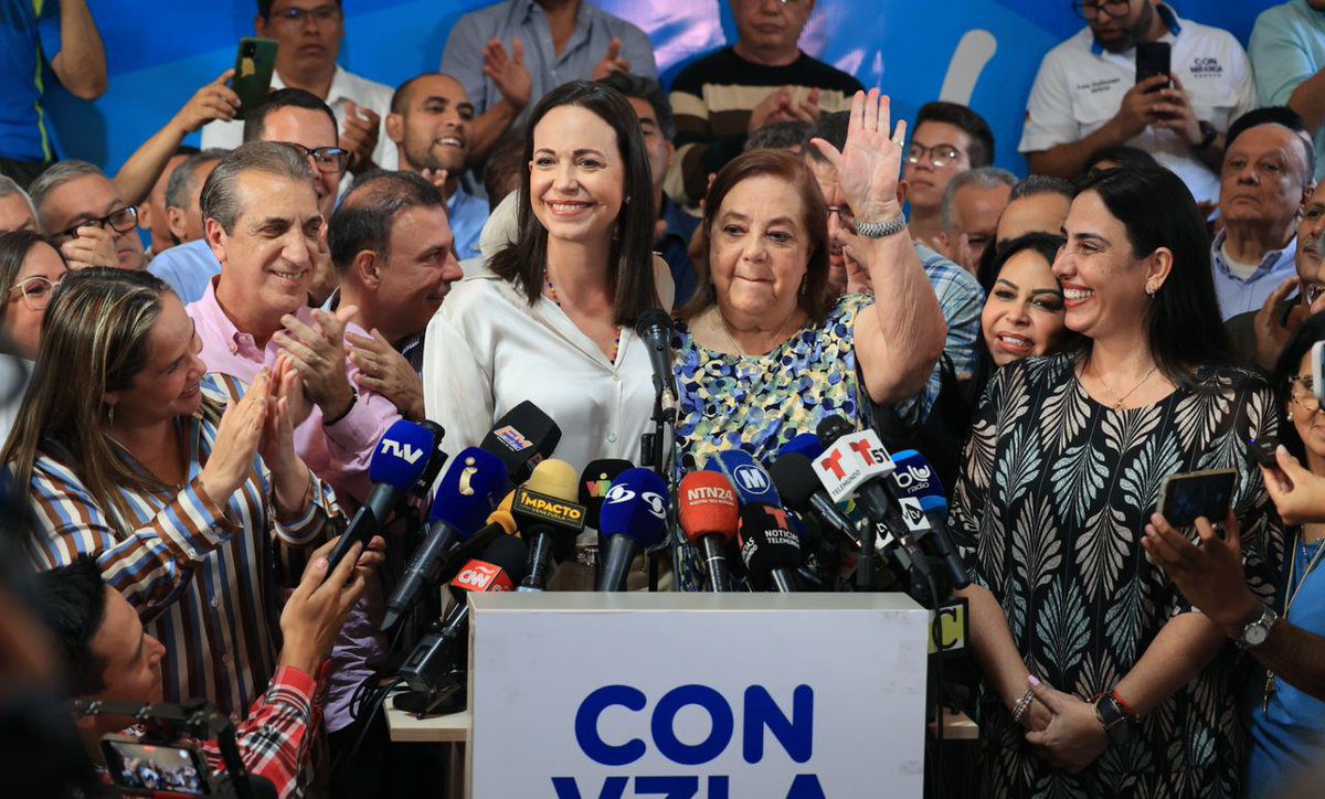 Corina Yoris reemplaza a Maria Corina Machado como candidata de la oposición.