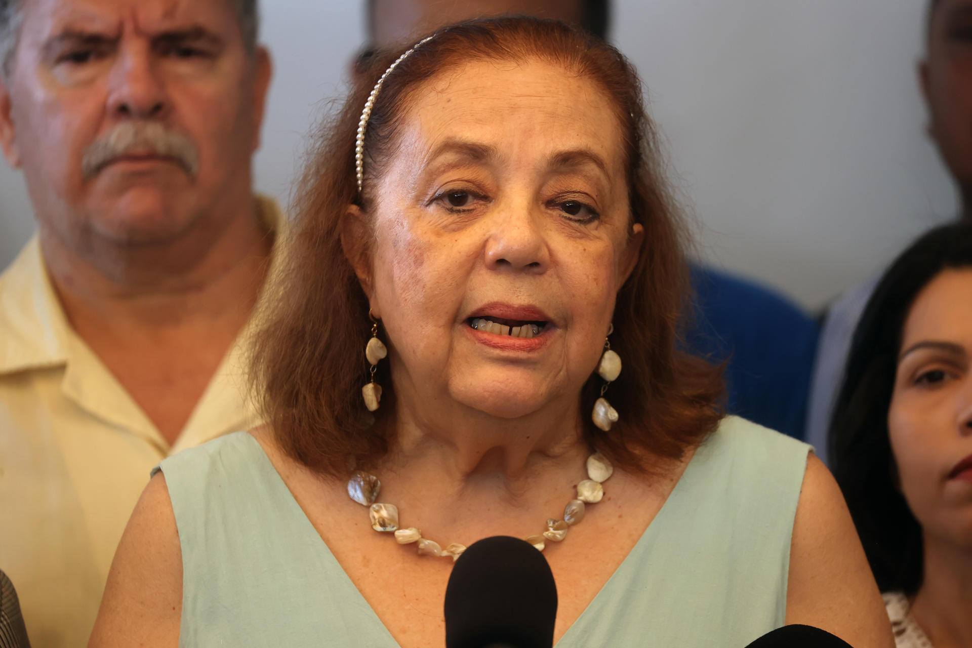 Petro no se reunió con la oposición y Rosales no la representa: Corina Yoris