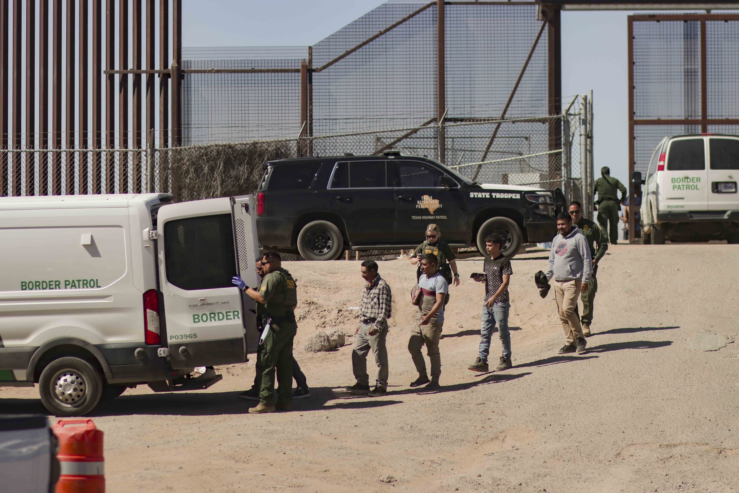 La Corte Suprema de Estados Unidos rechaza ley de Texas que afecta a migrantes