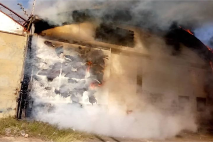 Incendio en El Piache: Dos galpones consumidos por las llamas en Mariño