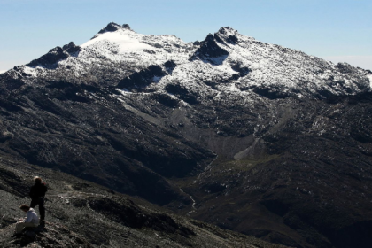 Liliana Buitrago, ecofeminista e investigadora del Observatorio de Ecología Política, explicó en el programa Derechos Humanos pa’ vos de Radio Fe y Alegría Noticias, que el cambio climático y la acción humana aceleraron el proceso de deshielo de los glaciares tropicales de Venezuela.