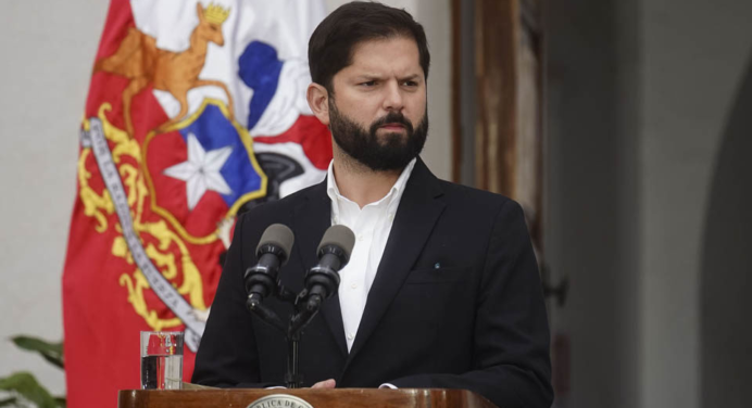 Gabriel Boric respalda a Lula da Silva y dice que Nicolás Maduro “no puede amenazar con baños de sangre”