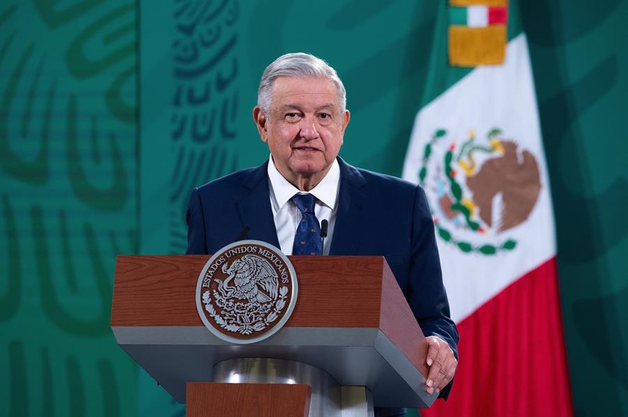 López Obrador afirma que Ecuador recibió apoyo internacional para el allanamiento de la embajada