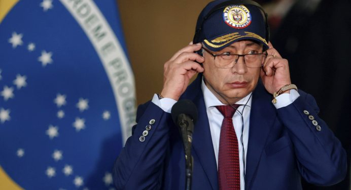 Petro ordena bombardeos contra disidentes de las FARC tras ataque con drones