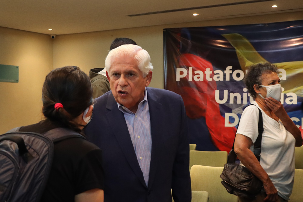 La Plataforma Unitaria asegura que aún no ha seleccionado un candidato