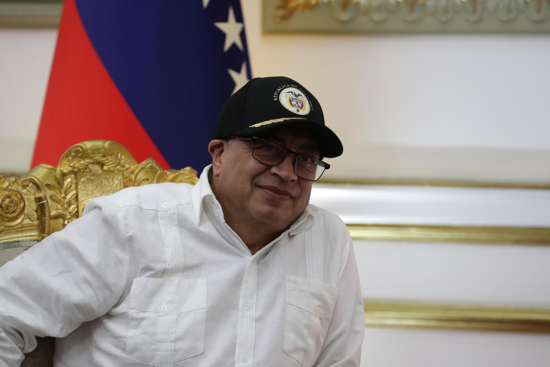 Petro insiste en un acuerdo nacional para Venezuela que dé “máximas garantías a la oposición”