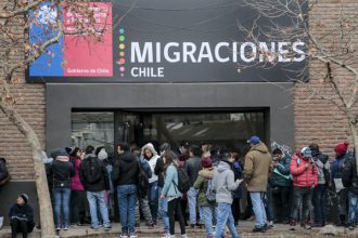 Socialistas de Chile Refutan Vínculos entre Migración y Delincuencia