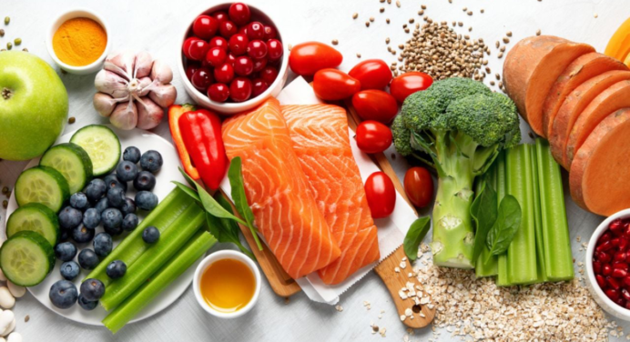 7 Alimentos ricos en colágeno que debes incluir en tu dieta diaria después de los 25 años