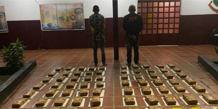 Incautan 133 panelas de drogas en el Río Orinoco