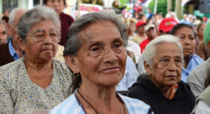Comienza pago de la pensión 100% Amor Mayor este 05 de abril 