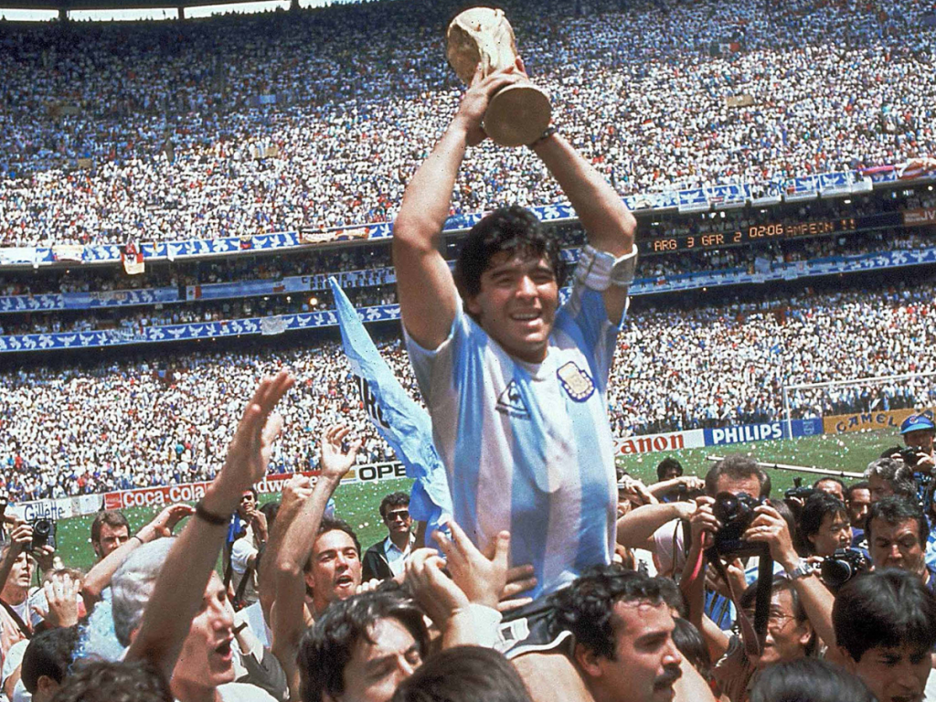 Reaparece el Balón de Oro perdido de Maradona