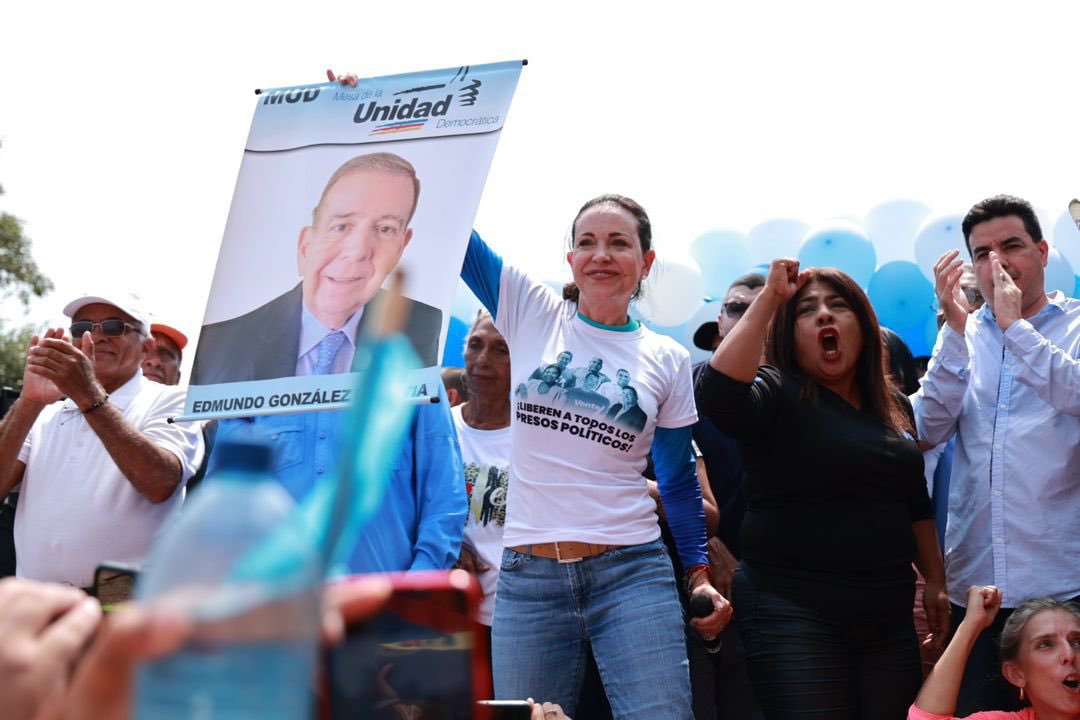 Discursos de candidatos se enfilan contra Edmundo González: “Es una mala estrategia”, dice politólogo