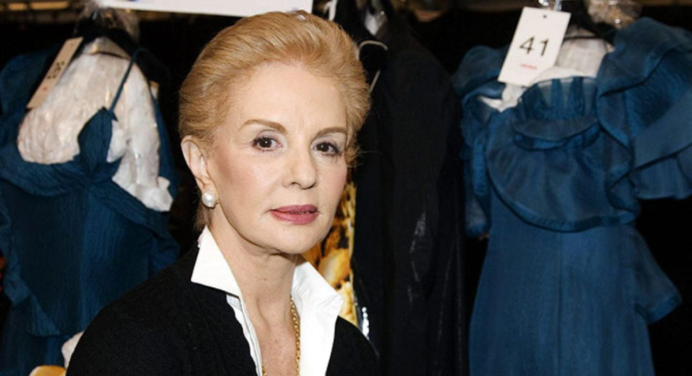 Esta es la mejor manera de combinar el blanco con el negro para lucir elegante, según Carolina Herrera