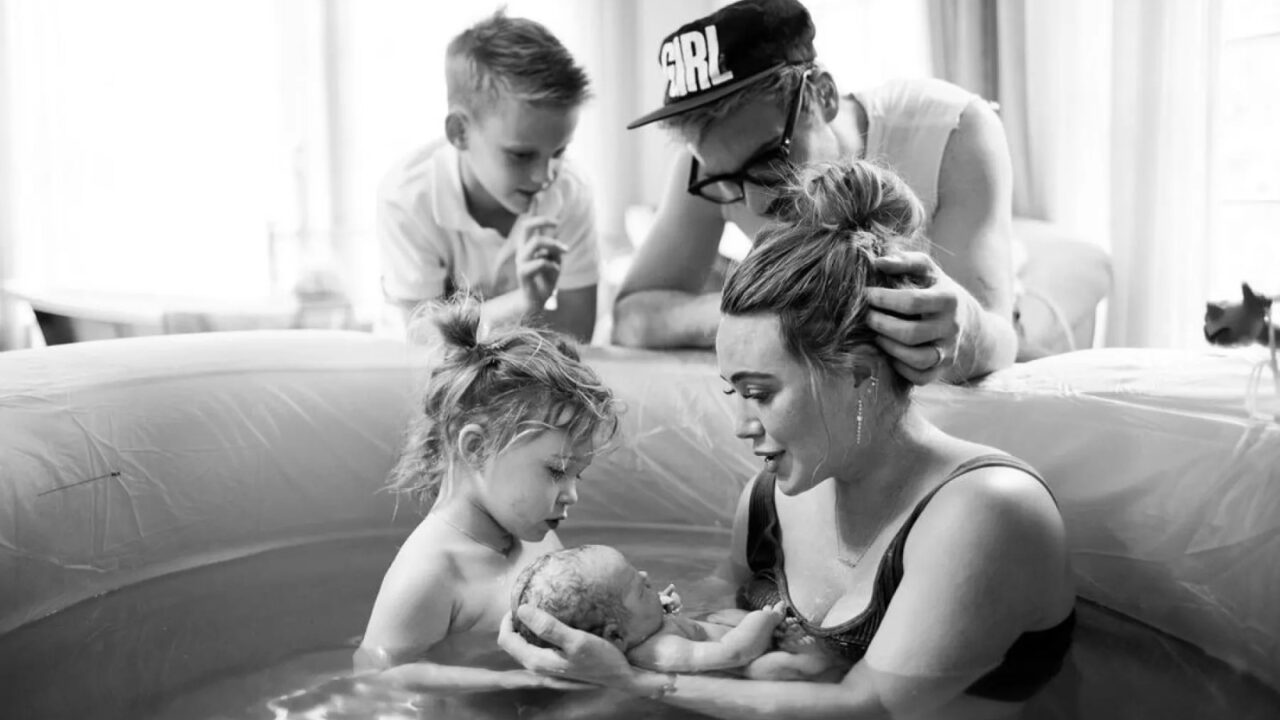 Hilary Duff le da la bienvenida a su cuarto hijo