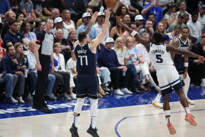 Los Timberwolves iban perdiendo 3-0 en la serie cuando resucitaron el martes al vencer a los Mavericks 105-100 en el cuarto partido de la serie.