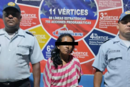 Policía detiene a mujer por herir con un machete a su hijo de cuatro años