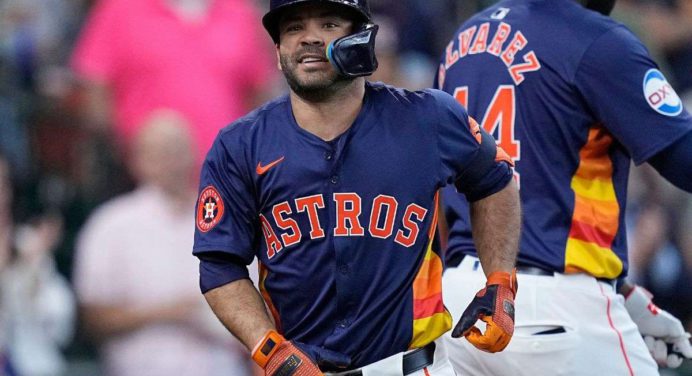 José Altuve anda con la garrocha encendida