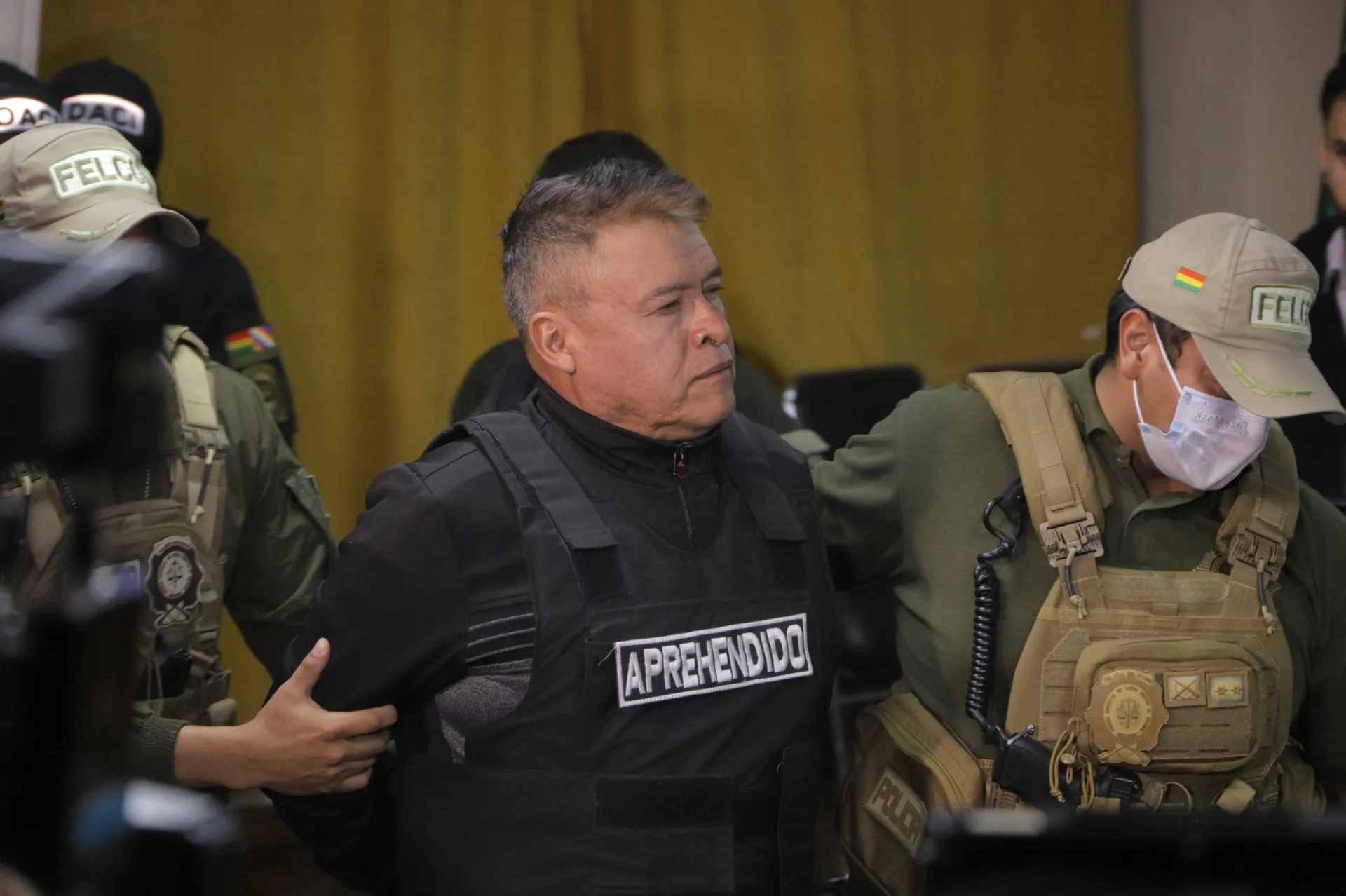 Justicia de Bolivia dictó seis meses de prisión preventiva a excomandante Zuñiga tras intento de golpe