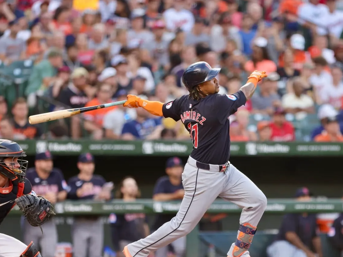 José Ramírez iguala marca de Manny en Cleveland