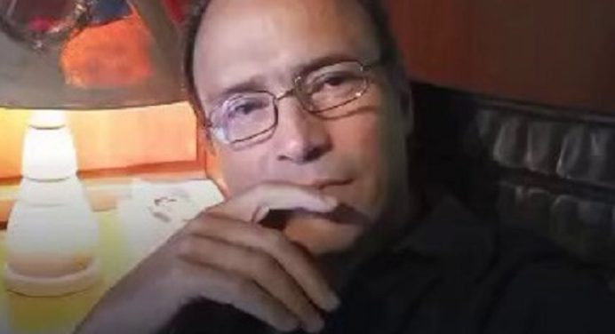 La conmovedora historia de paternidad del actor Rafael Romero: “Padre es el que cría”
