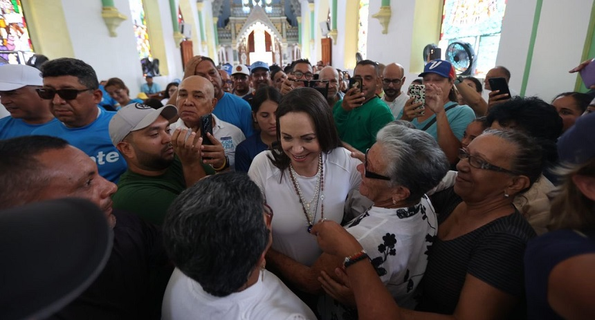 María Corina llega a Nueva Esparta