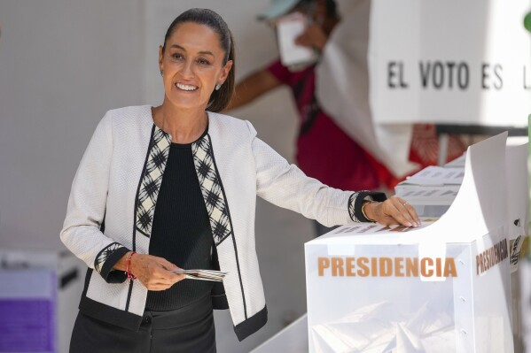 De acuerdo con  Instituto Nacional Electoral (INE), la candidata se impuso con una votación del 58,3% sobre la empresaria y política opositora Xóchitl Gálvez.