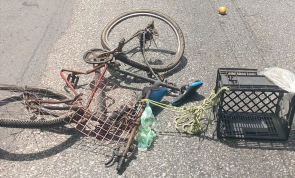 Arrollado ciclista en la Av. JBA a la altura de La Corotera