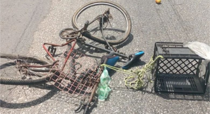 Arrollado ciclista en la Av. JBA a la altura de La Corotera