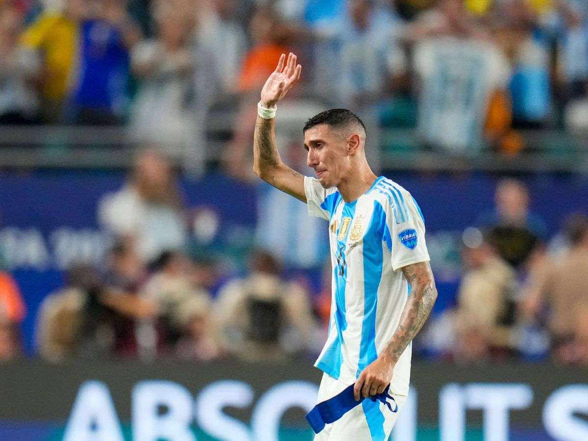 Di María: “Soñé retirarme de esta manera”