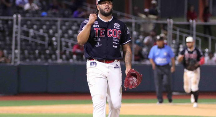 Arnaldo Hernández agrega un nuevo salvado en México