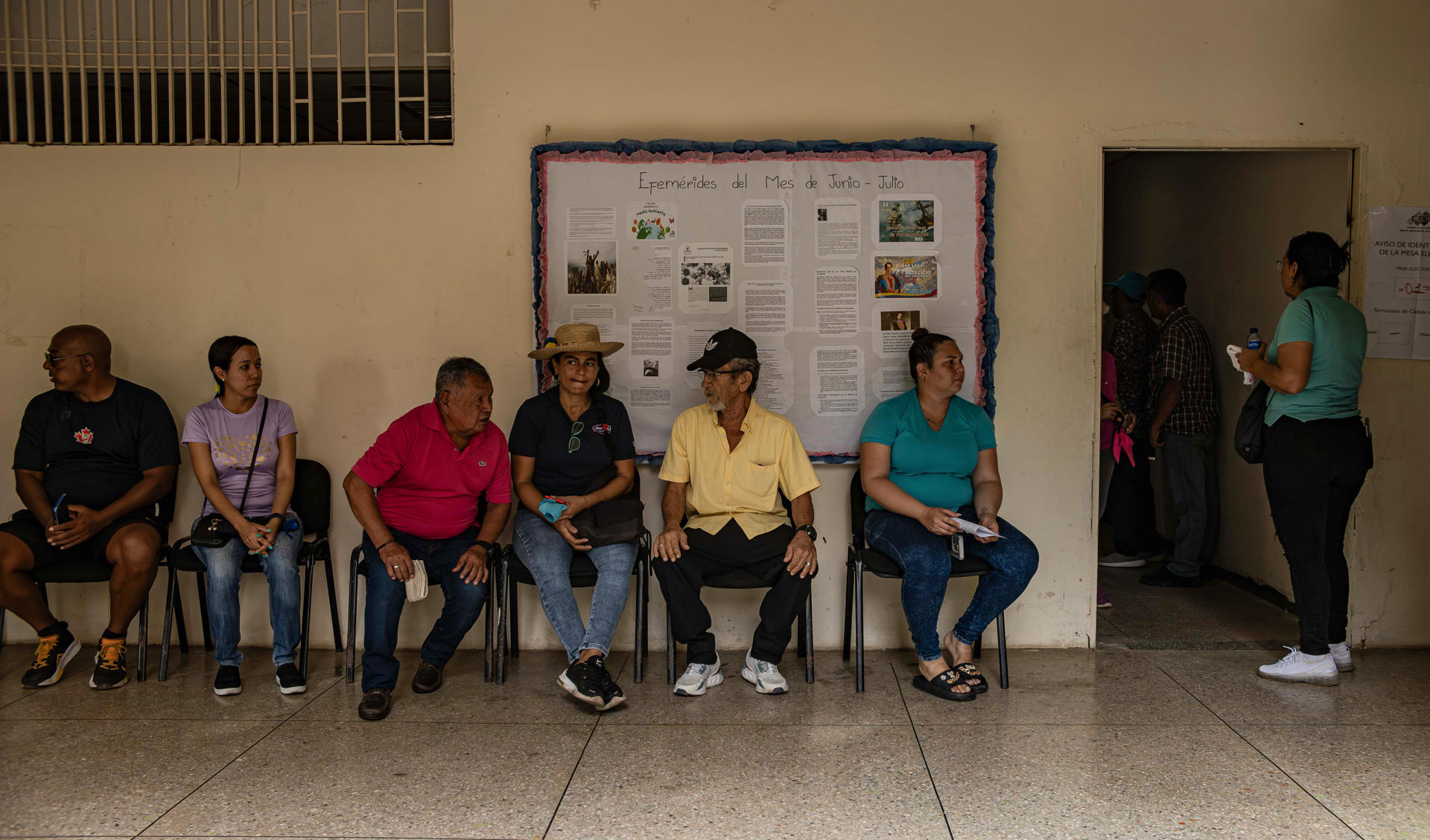 Capriles calificó de “sencillo” sistema de voto probado en simulacro
