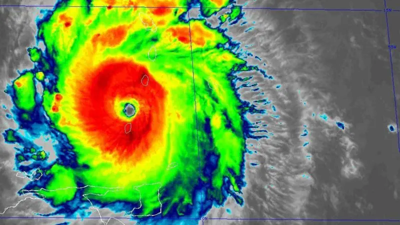 Beryl toca tierra en la isla caribeña de Carriacou y se convierte en un huracán categoría 5 “potencialmente catastrófico”