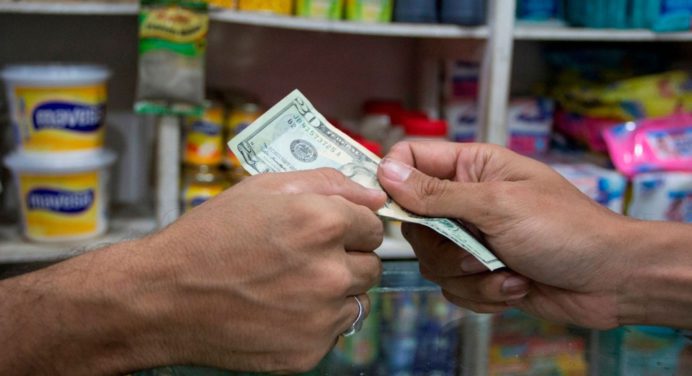 CONSULTA el precio del Dólar para este martes 16 de julio