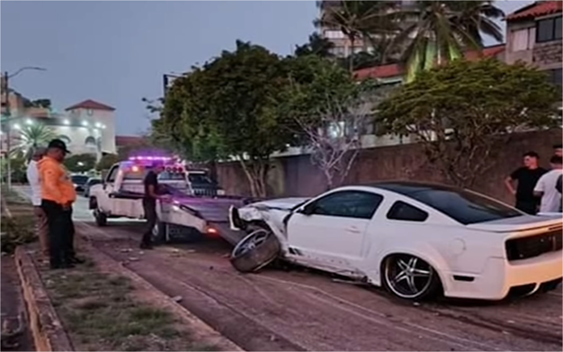 Margarita: Accidente en la Av. Guayacán por exceso de velocidad