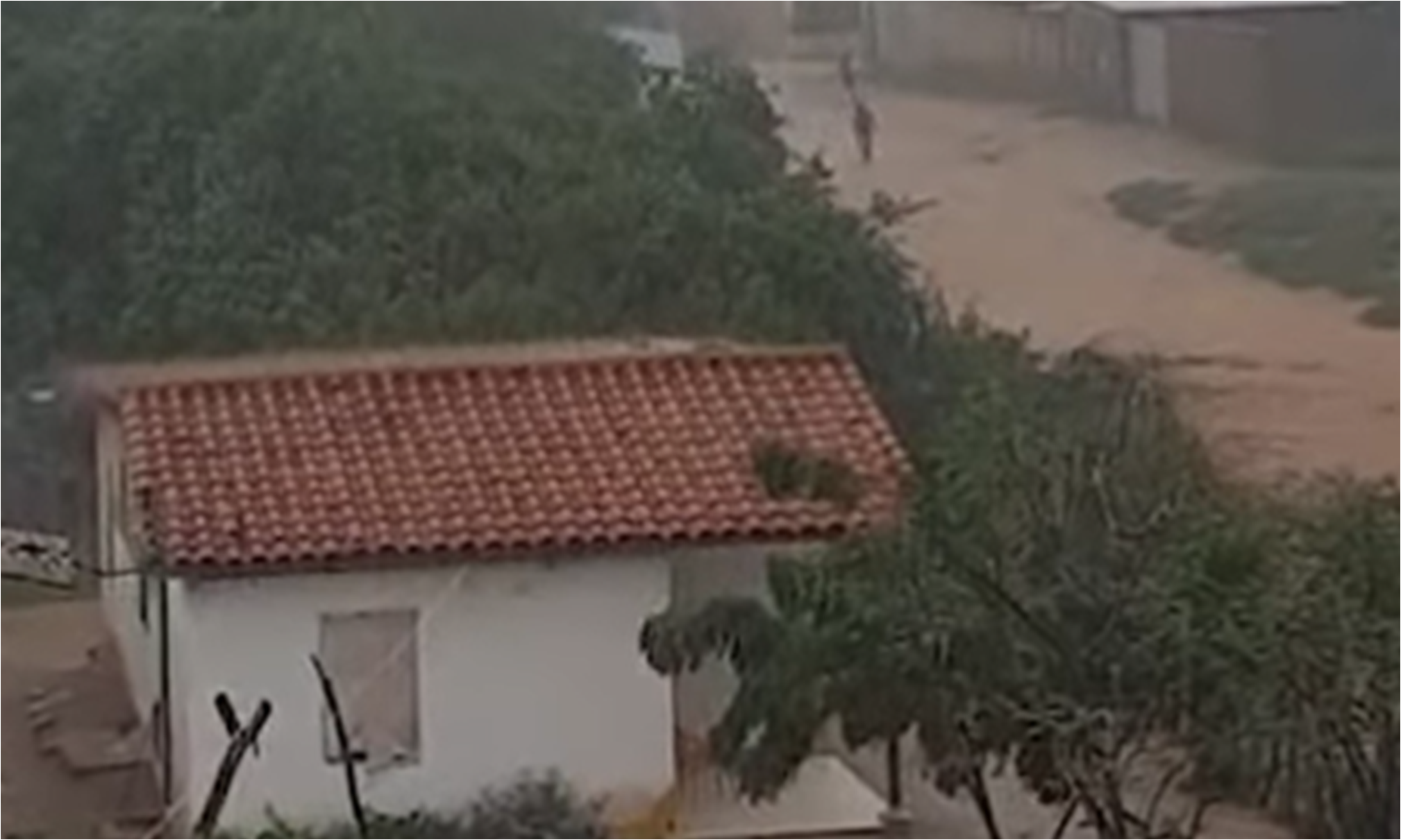 Margarita: Fuertes lluvias inundan Robledal +VIDEO