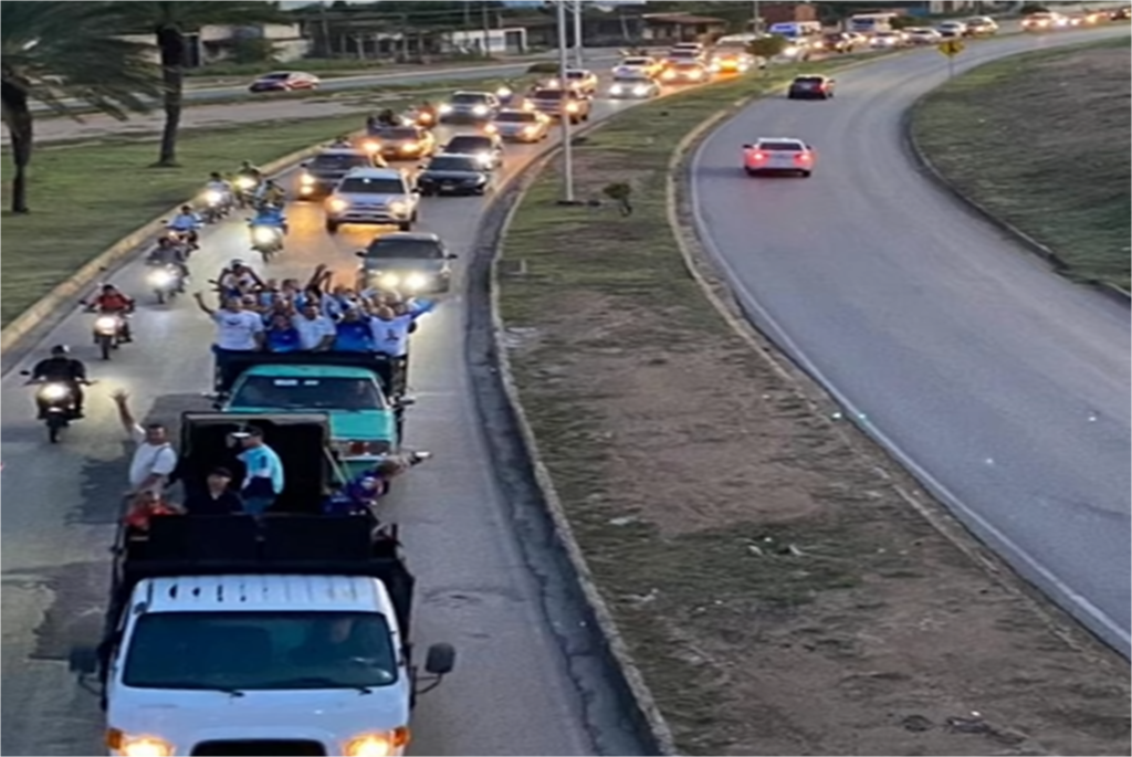 Liberados los cuatro detenidos por participar en caravana a favor de Edmundo González